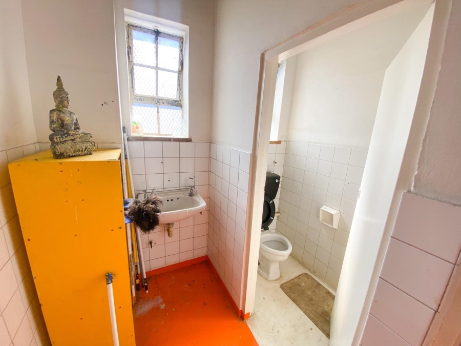 To Let commercial Property for Rent in Salt River Western Cape